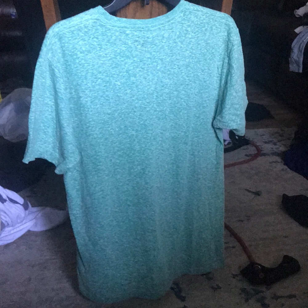 Volcom shirt - Picture 2 of 2